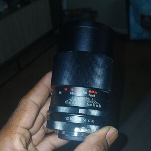 Vivitar 135mm f2.8 Auto Telephoto Camera M42 Screw Mount Lens